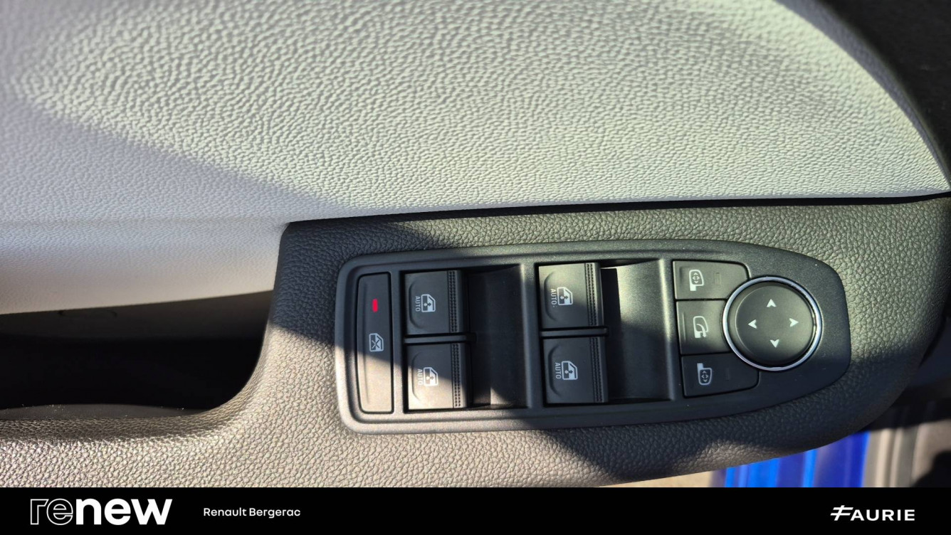 Acheter Renault Clio 5 Clio E-Tech full hybrid 145 Techno 5p occasion dans les concessions du Groupe Faurie