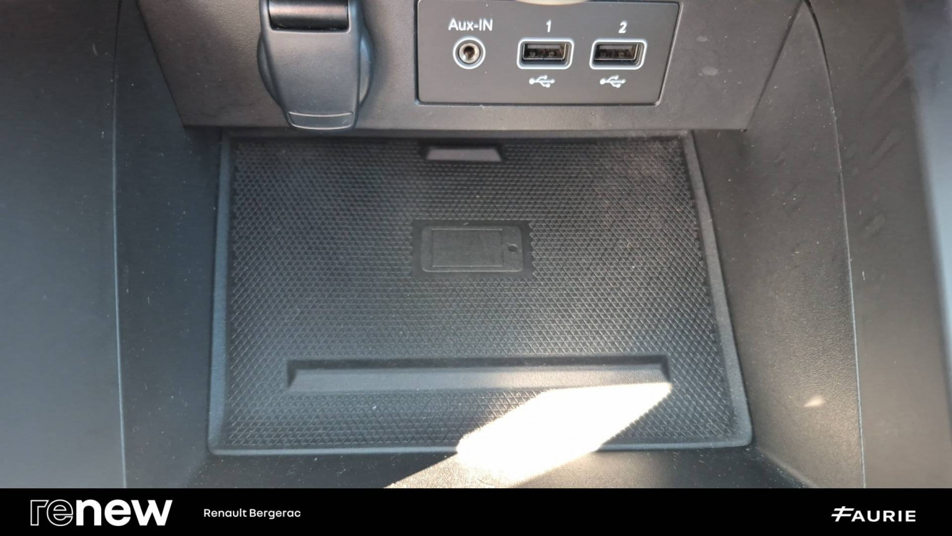 Acheter Renault Clio 5 Clio E-Tech full hybrid 145 Techno 5p occasion dans les concessions du Groupe Faurie