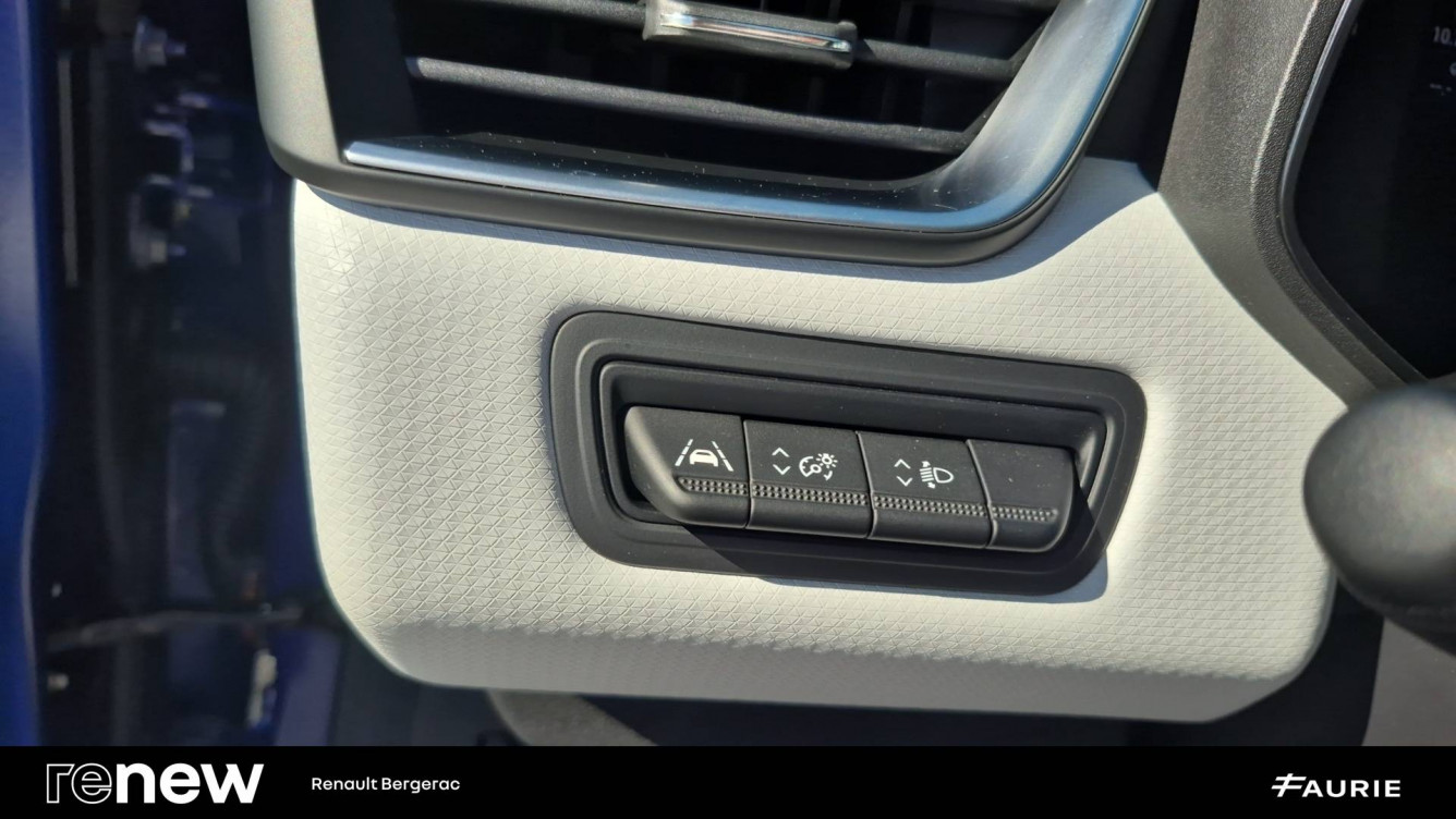 Acheter Renault Clio 5 Clio E-Tech full hybrid 145 Techno 5p occasion dans les concessions du Groupe Faurie