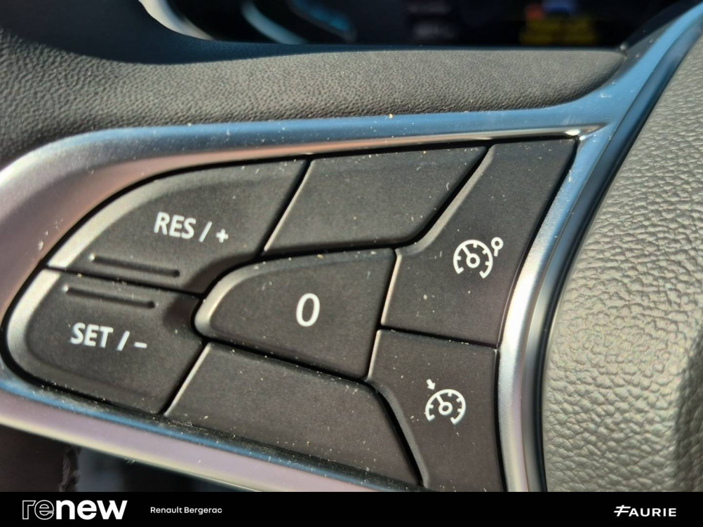 Acheter Renault Clio 5 Clio E-Tech full hybrid 145 Techno 5p occasion dans les concessions du Groupe Faurie