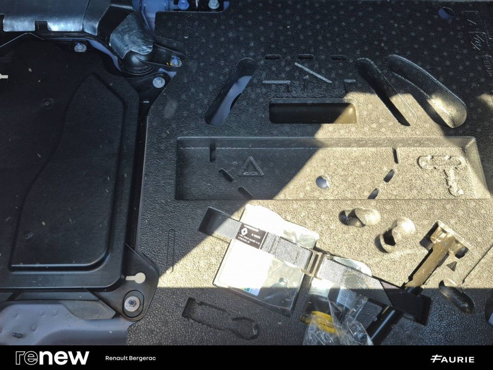 Acheter Renault Clio 5 Clio E-Tech full hybrid 145 Techno 5p occasion dans les concessions du Groupe Faurie