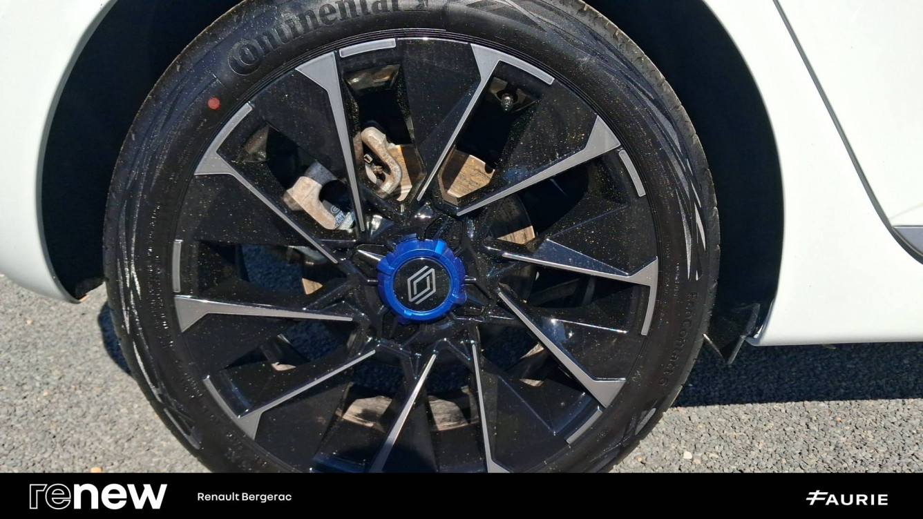 Acheter Renault Clio 5 Clio E-Tech full hybrid 145 ch GSR2 Esprit Alpine 5p occasion dans les concessions du Groupe Faurie