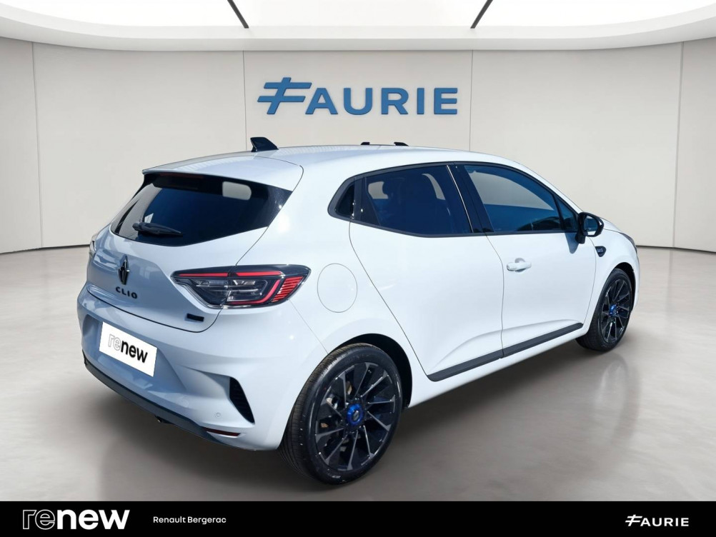 Acheter Renault Clio 5 Clio E-Tech full hybrid 145 ch GSR2 Esprit Alpine 5p occasion dans les concessions du Groupe Faurie