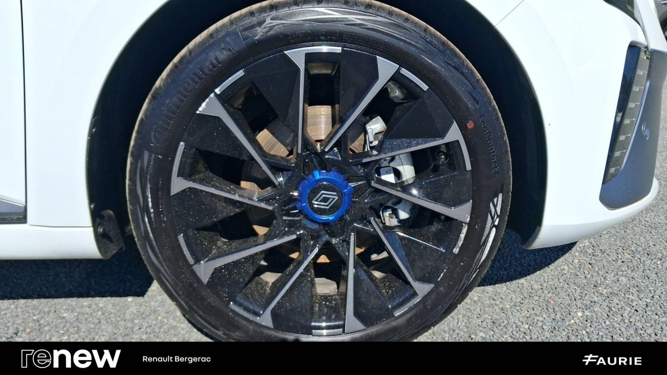Acheter Renault Clio 5 Clio E-Tech full hybrid 145 ch GSR2 Esprit Alpine 5p occasion dans les concessions du Groupe Faurie