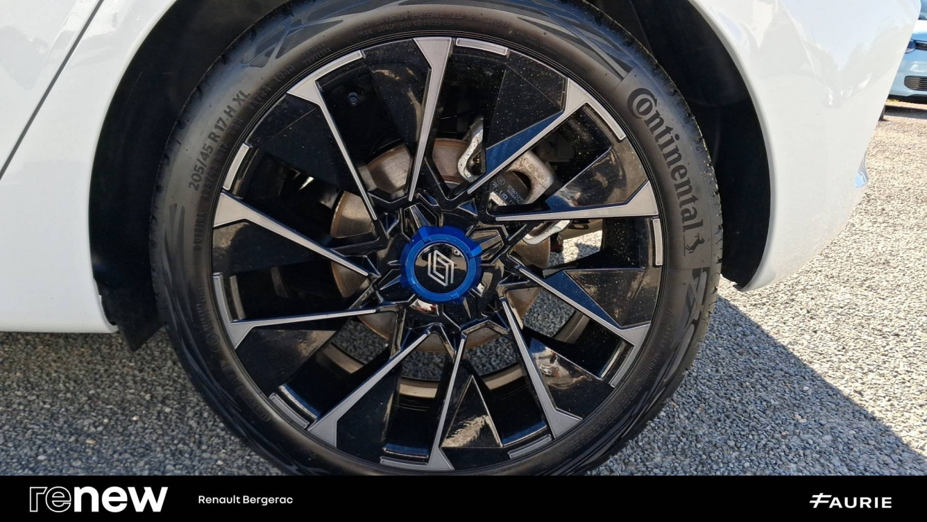 Acheter Renault Clio 5 Clio E-Tech full hybrid 145 ch GSR2 Esprit Alpine 5p occasion dans les concessions du Groupe Faurie