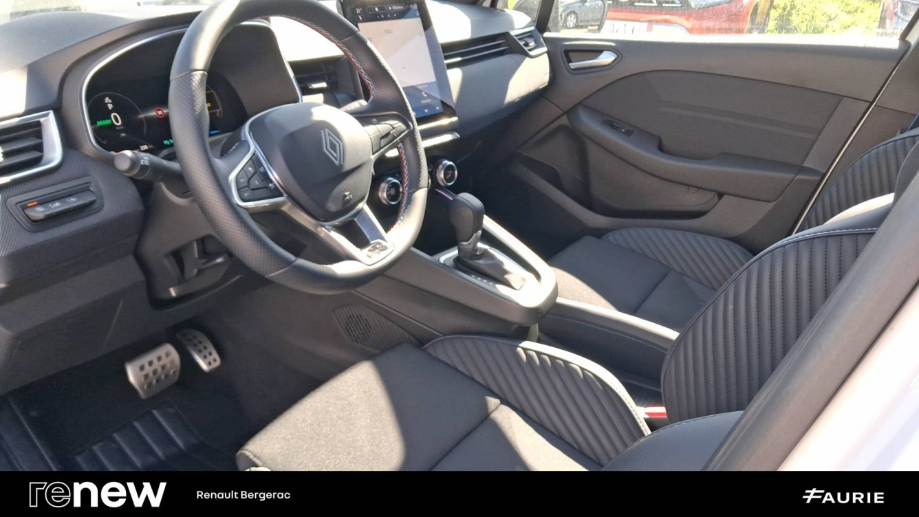 Acheter Renault Clio 5 Clio E-Tech full hybrid 145 ch GSR2 Esprit Alpine 5p occasion dans les concessions du Groupe Faurie