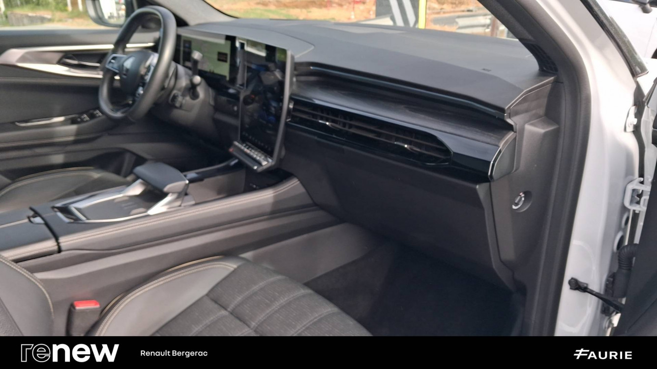 Acheter Renault Austral Austral E-Tech hybrid 200 Iconic 5p occasion dans les concessions du Groupe Faurie
