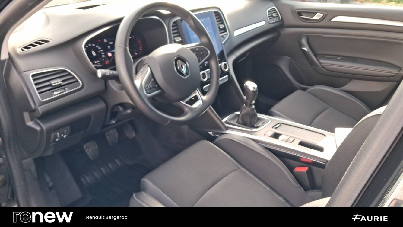 Acheter Renault Megane 4 Mégane IV Berline Blue dCi 115 Intens 5p occasion dans les concessions du Groupe Faurie