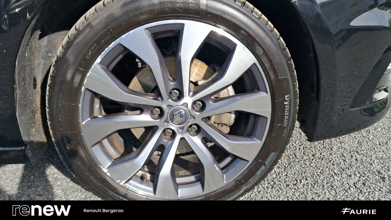 Acheter Renault Megane 4 Mégane IV Berline Blue dCi 115 Intens 5p occasion dans les concessions du Groupe Faurie