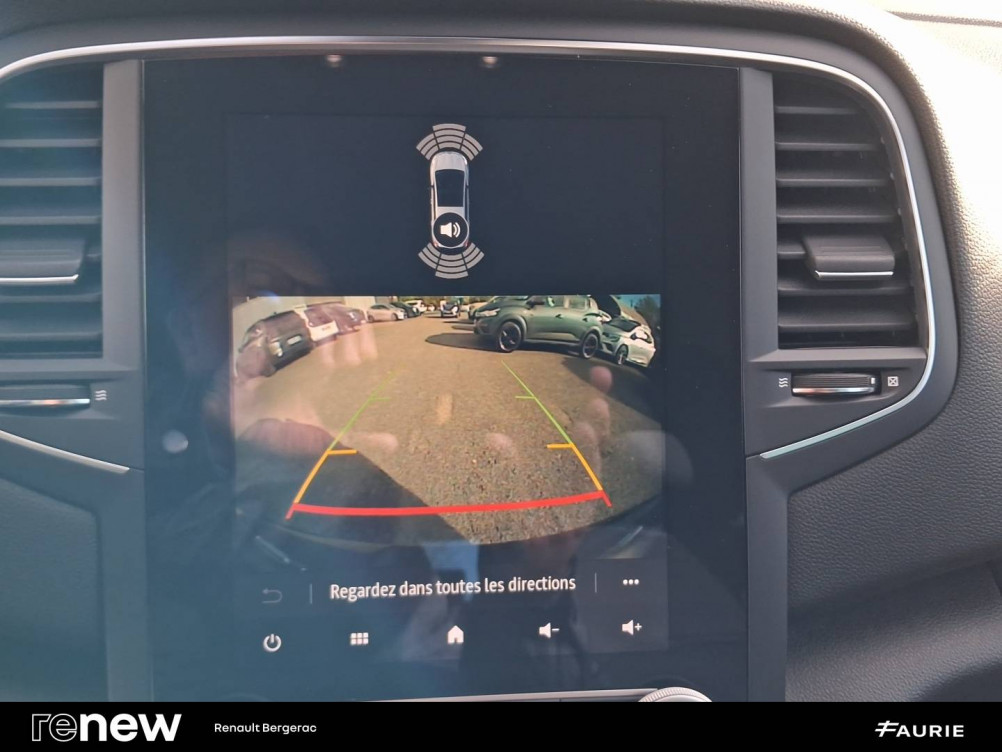 Acheter Renault Megane 4 Mégane IV Berline Blue dCi 115 Intens 5p occasion dans les concessions du Groupe Faurie