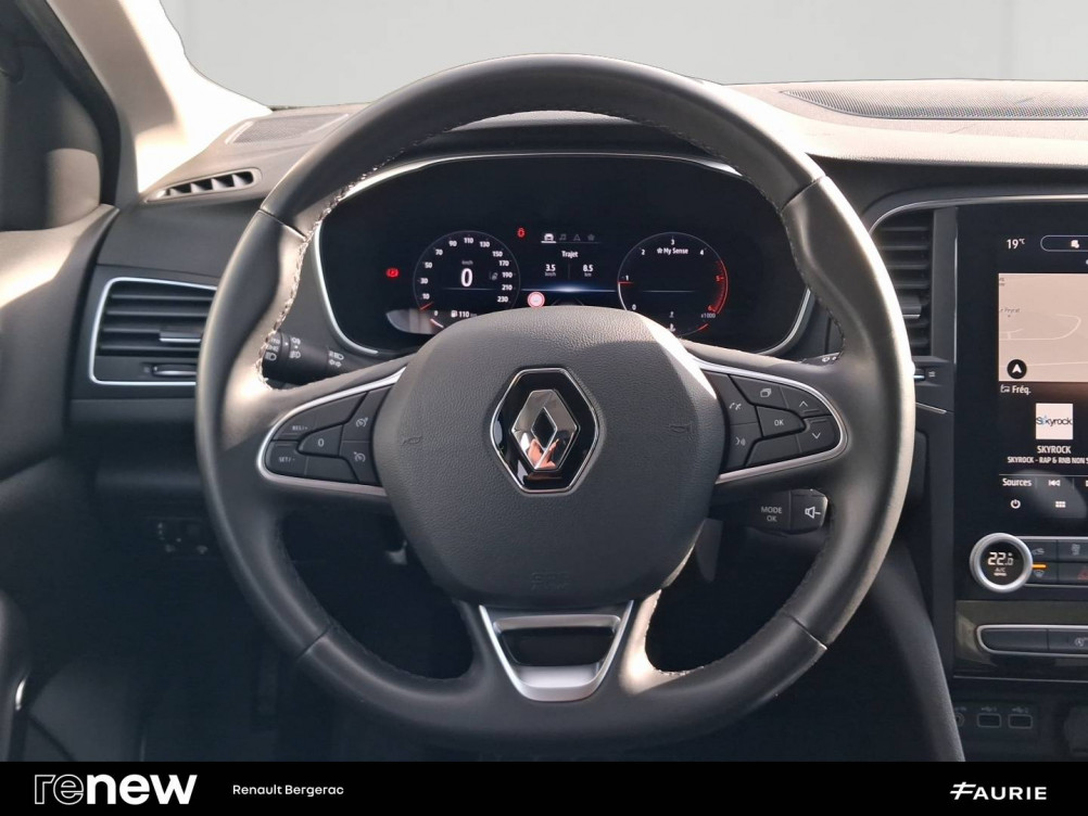 Acheter Renault Megane 4 Mégane IV Berline Blue dCi 115 Intens 5p occasion dans les concessions du Groupe Faurie