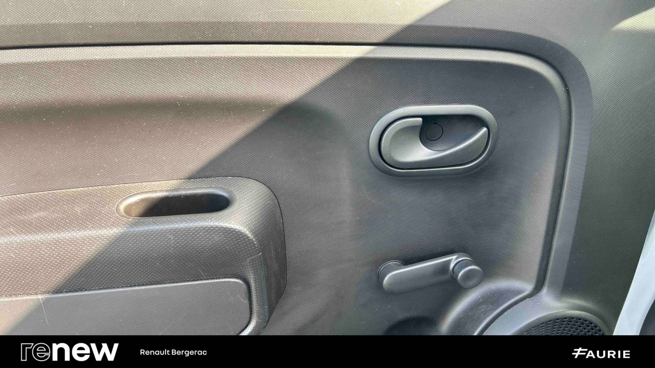 Acheter Renault Twingo Electrique Twingo III Achat Intégral Life 5p occasion dans les concessions du Groupe Faurie