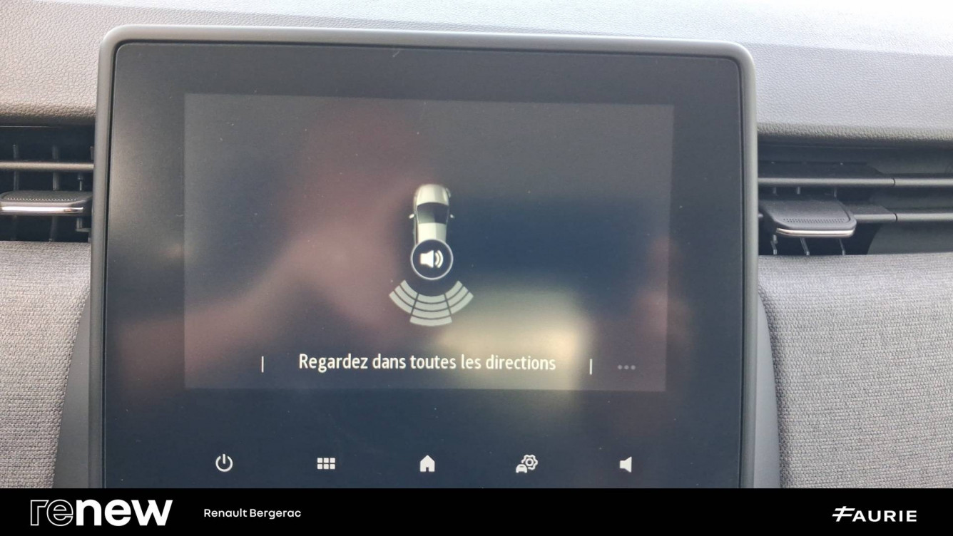 Acheter Renault Clio 5 Clio TCe 90 ch GSR2 Evolution 5p occasion dans les concessions du Groupe Faurie