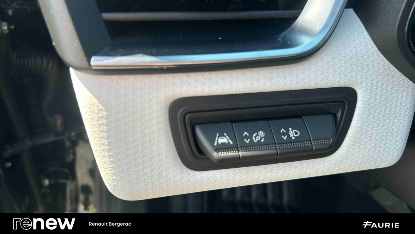 Acheter Renault Clio 5 Clio E-Tech 140 - 21N Limited 5p occasion dans les concessions du Groupe Faurie