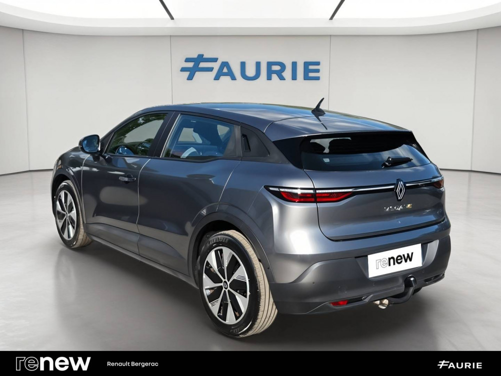 Acheter Renault Megane E-Tech Megane E-Tech EV60 130ch optimum charge Evolution ER 5p occasion dans les concessions du Groupe Faurie