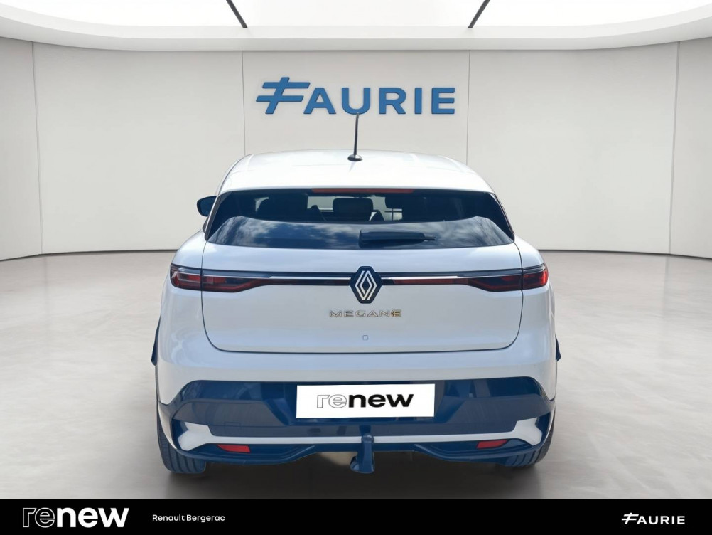 Acheter Renault Megane E-Tech Megane E-Tech EV40 130ch boost charge Equilibre 5p occasion dans les concessions du Groupe Faurie