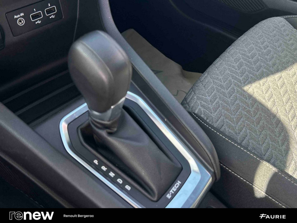 Acheter Renault Clio 5 Clio E-Tech 140 - 21N Limited 5p occasion dans les concessions du Groupe Faurie