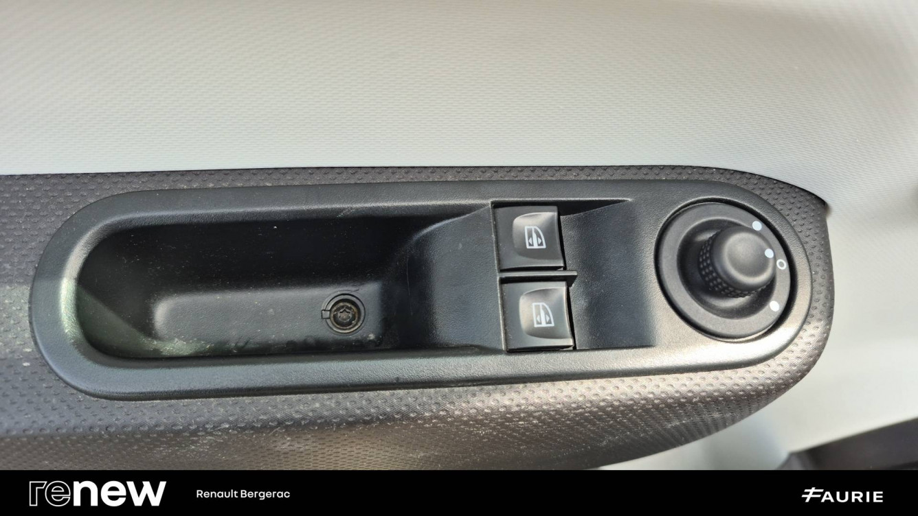 Acheter Renault Twingo 3 Twingo III SCe 65 Equilibre 5p occasion dans les concessions du Groupe Faurie