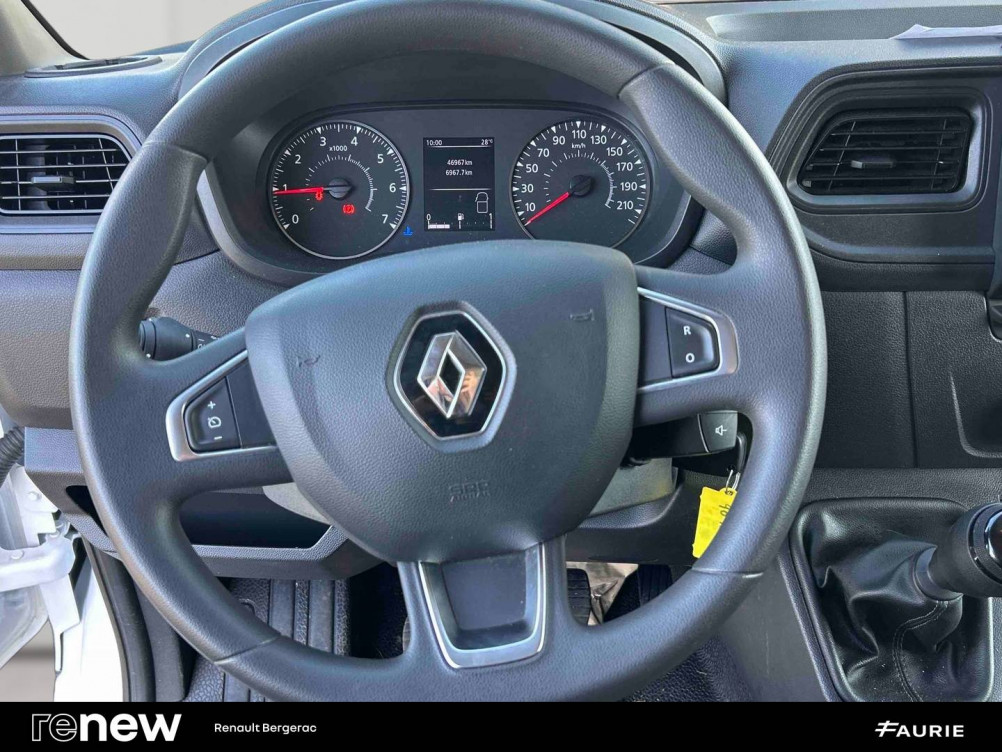 Acheter Renault Master 3 MASTER FGN TRAC F3500 L3H3 BLUE DCI 135 CONFORT 4p occasion dans les concessions du Groupe Faurie