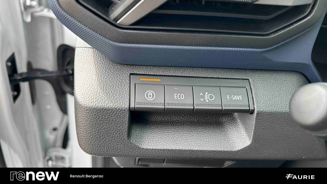 Acheter Dacia Duster Duster Hybrid 140 Expression 5p occasion dans les concessions du Groupe Faurie