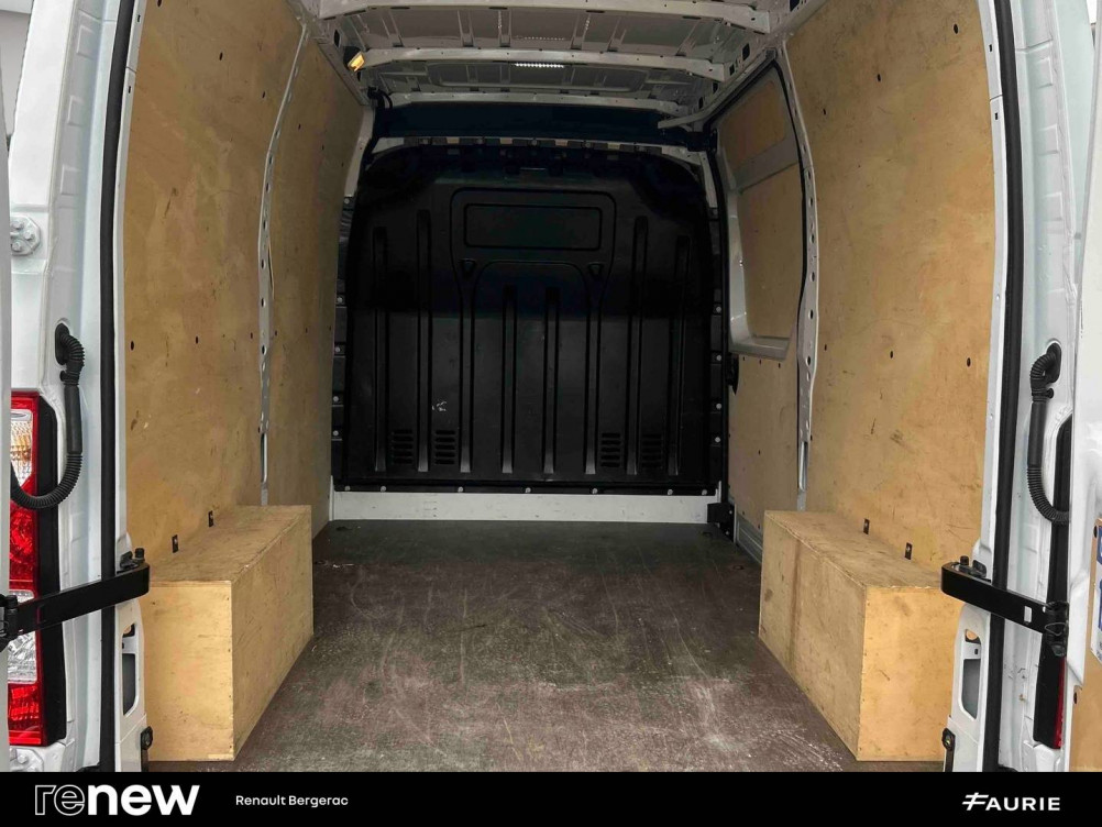 Acheter Renault Master 3 MASTER FGN TRAC F3500 L2H2 BLUE DCI 135 CONFORT 4p occasion dans les concessions du Groupe Faurie