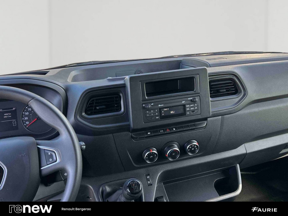 Acheter Renault Master 3 MASTER FGN TRAC F3500 L3H3 BLUE DCI 135 CONFORT 4p occasion dans les concessions du Groupe Faurie