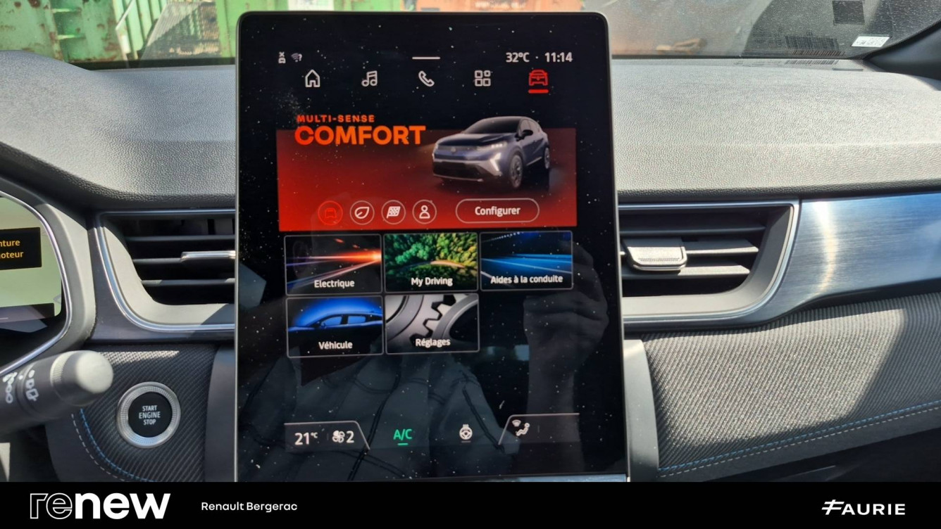 Acheter Renault Captur 2 Captur E-Tech full hybrid 145 ch esprit Alpine 5p occasion dans les concessions du Groupe Faurie