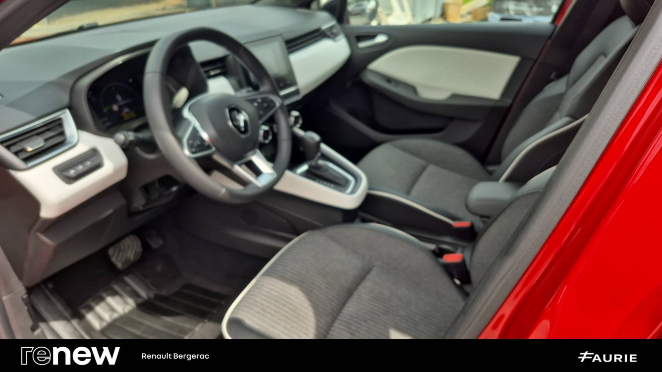 Acheter Renault Clio 5 Clio E-Tech hybride 145 Techno 5p occasion dans les concessions du Groupe Faurie