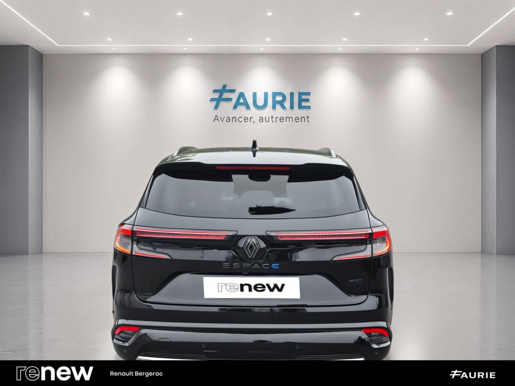 Acheter Renault Espace 6 Espace E-Tech full hybrid 200 GSR2 esprit Alpine 5p occasion dans les concessions du Groupe Faurie