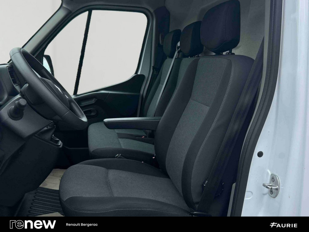 Acheter Renault Master 3 MASTER FGN TRAC F3500 L2H2 BLUE DCI 135 CONFORT 4p occasion dans les concessions du Groupe Faurie