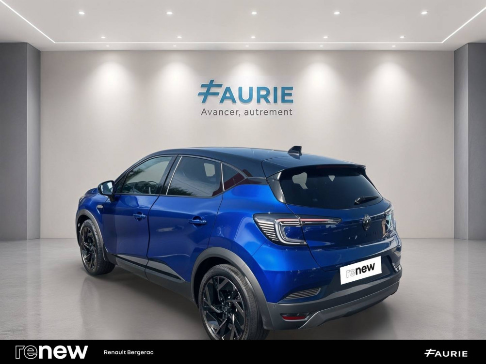 Acheter Renault Captur 2 Captur E-Tech full hybrid 145 ch esprit Alpine 5p occasion dans les concessions du Groupe Faurie