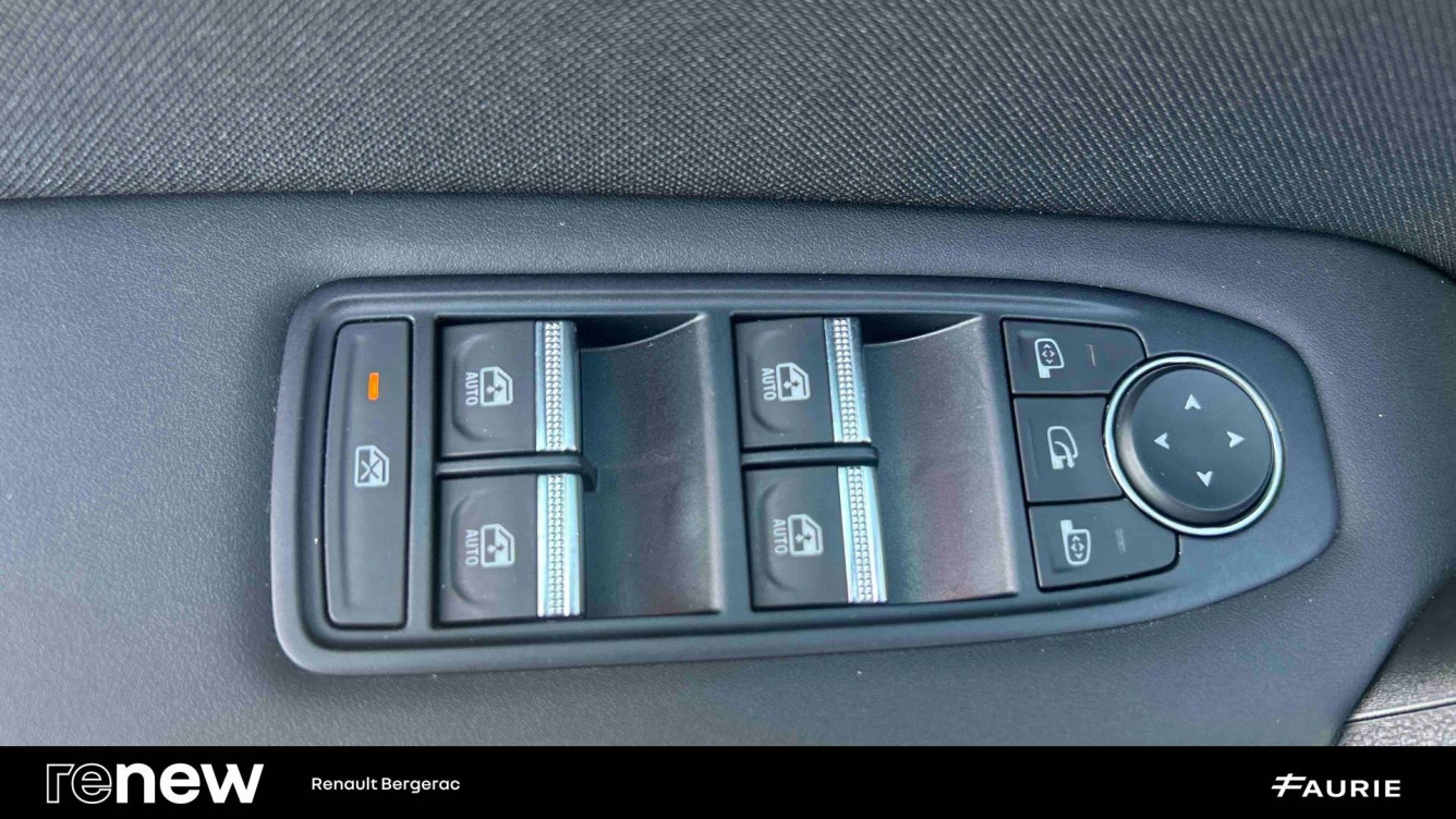 Acheter Renault Captur 2 Captur E-Tech full hybrid 145 ch esprit Alpine 5p occasion dans les concessions du Groupe Faurie