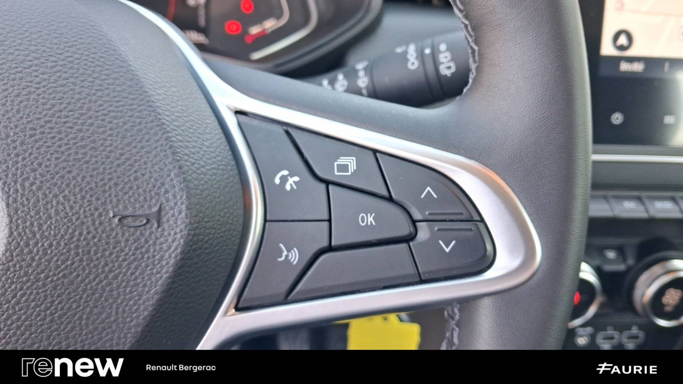 Acheter Renault Clio 5 Clio E-Tech 140 - 21N Business 5p occasion dans les concessions du Groupe Faurie