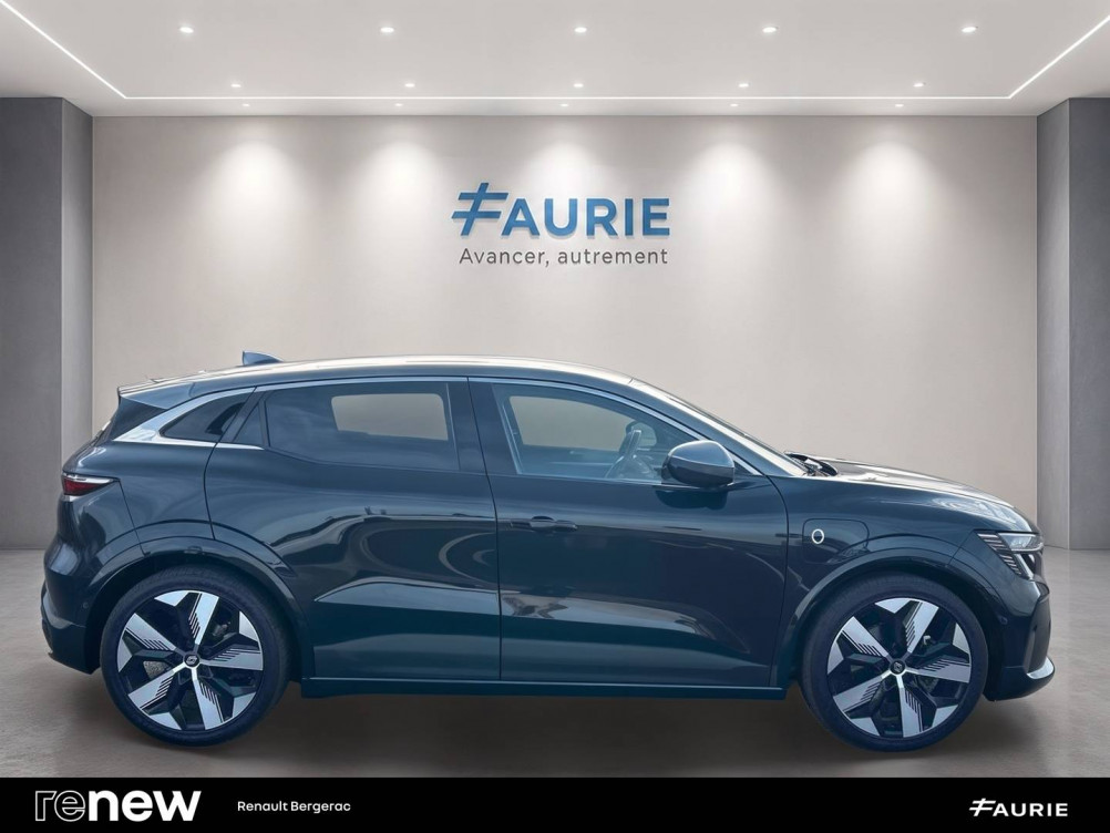 Acheter Renault Megane E-Tech Megane E-Tech EV60 220 ch super charge Techno 5p occasion dans les concessions du Groupe Faurie