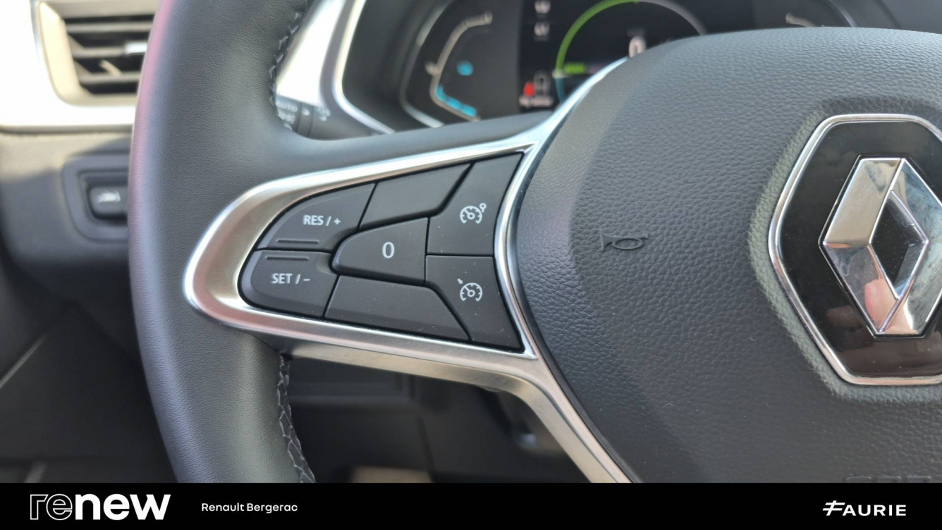 Acheter Renault Captur 2 Captur E-Tech 145 - 21 Intens 5p occasion dans les concessions du Groupe Faurie