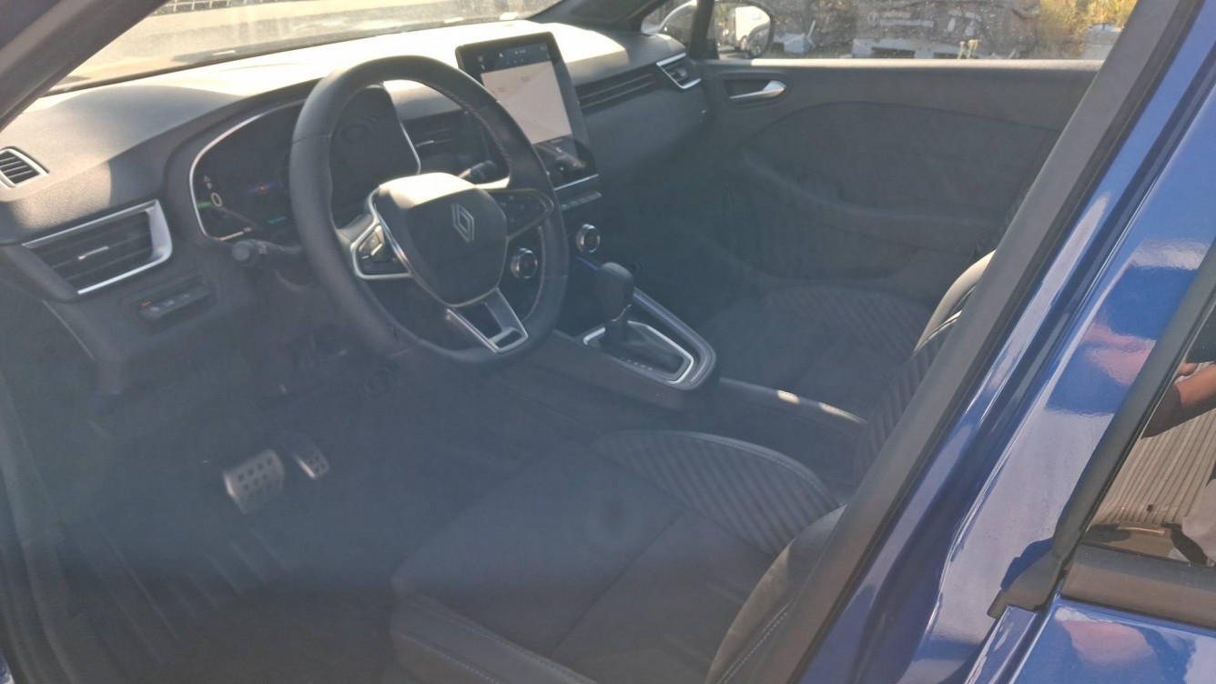 Acheter Renault Clio 5 Clio E-Tech full hybrid 145 ch GSR2 Esprit Alpine 5p occasion dans les concessions du Groupe Faurie