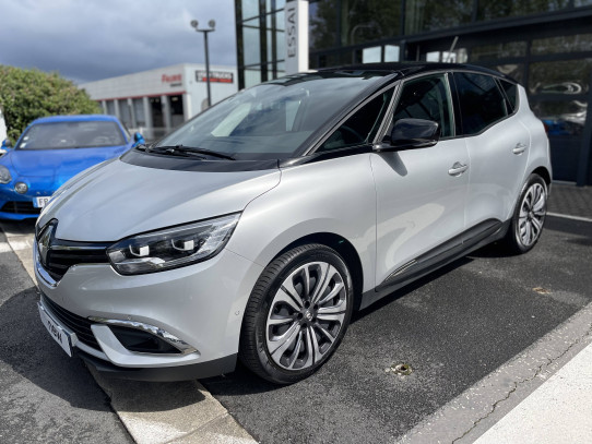 Acheter Renault Scenic 4 Scenic TCe 140 Evolution 5p occasion dans les concessions du Groupe Faurie