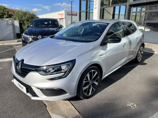 Acheter Renault Megane 4 Mégane IV Berline TCe 115 FAP Limited 5p occasion dans les concessions du Groupe Faurie