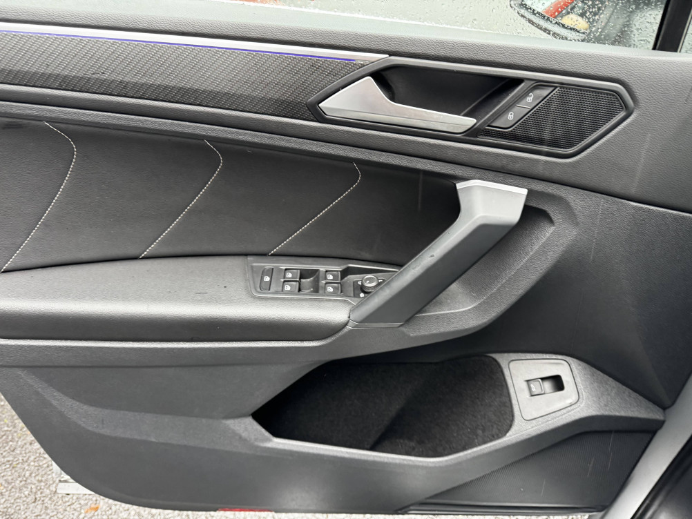 Acheter Volkswagen Tiguan Tiguan 2.0 TDI 150ch DSG7 4Motion R-Line 5p occasion dans les concessions du Groupe Faurie