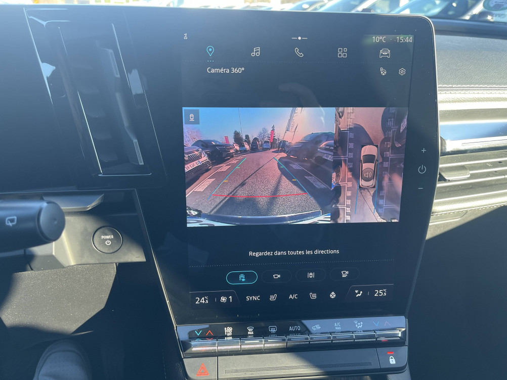 Acheter Renault Megane E-Tech Megane E-Tech EV60 220 ch super charge Iconic 5p occasion dans les concessions du Groupe Faurie