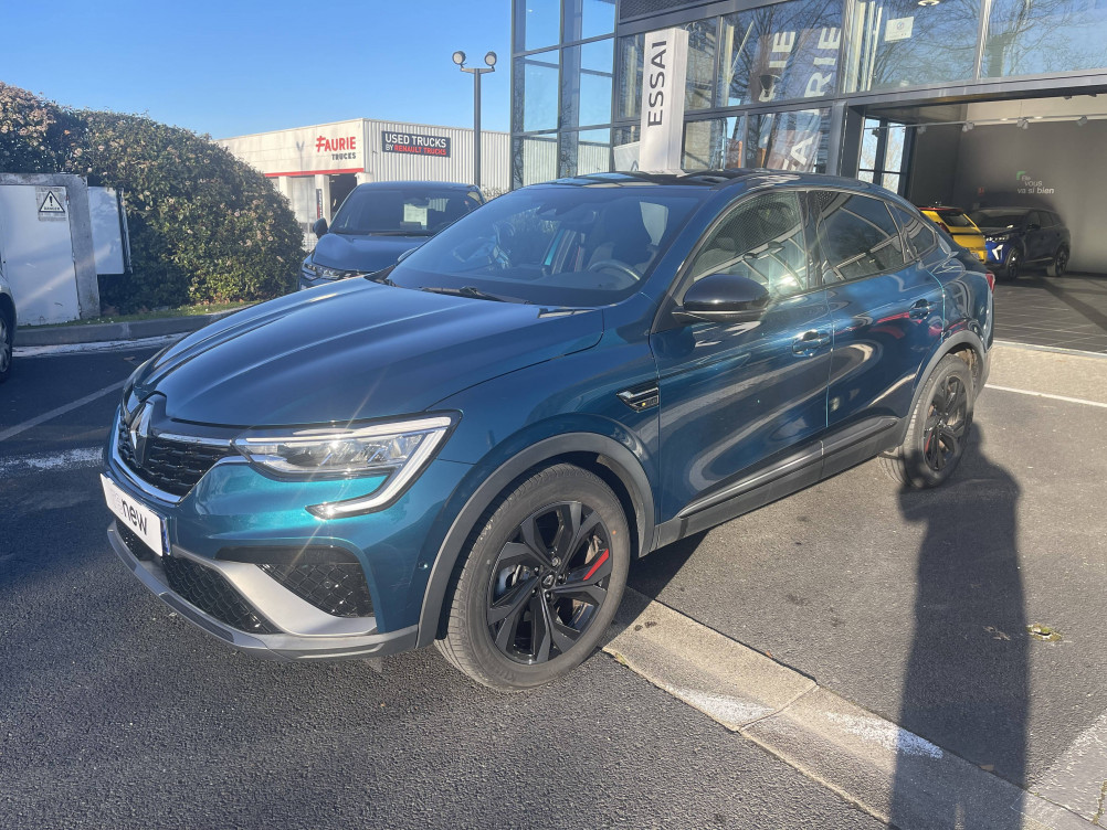 Acheter Renault Arkana Arkana E-Tech 145 - 21B R.S. Line 5p occasion dans les concessions du Groupe Faurie