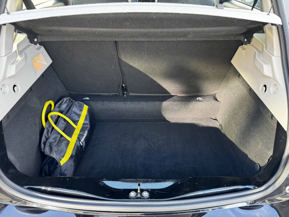 Acheter Renault Zoe Zoe R110 Achat Intégral - 21 Zen 5p occasion dans les concessions du Groupe Faurie
