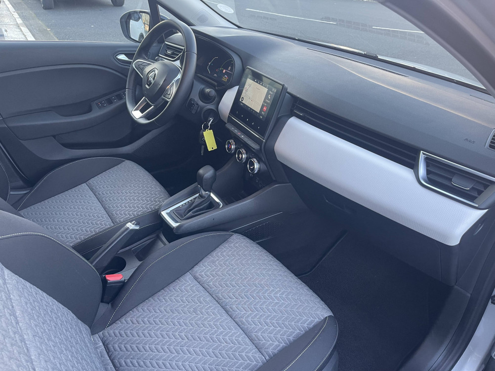 Acheter Renault Clio 5 Clio E-Tech full hybrid 145 Evolution 5p occasion dans les concessions du Groupe Faurie