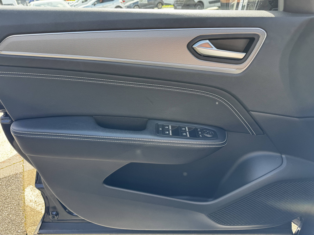 Acheter Renault Arkana Arkana E-Tech hybride 145 - 22 Techno 5p occasion dans les concessions du Groupe Faurie