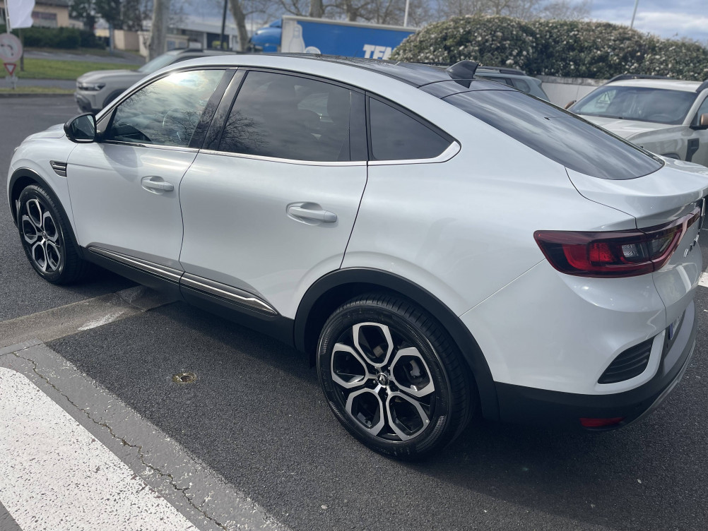 Acheter Renault Arkana Arkana E-Tech 145 - 21B Intens 5p occasion dans les concessions du Groupe Faurie