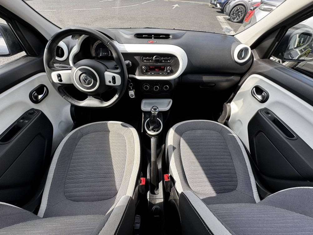Acheter Renault Twingo 3 Twingo III 0.9 TCe 90 Energy E6C Intens 5p occasion dans les concessions du Groupe Faurie