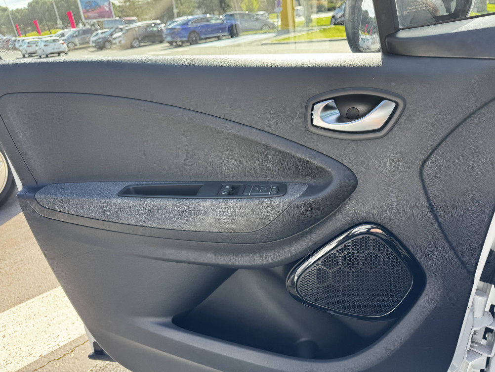 Acheter Renault Zoe Zoe R110 Achat Intégral Limited 5p occasion dans les concessions du Groupe Faurie