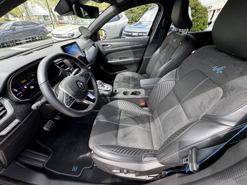 Acheter Renault Arkana Arkana E-Tech 145 - 23 esprit Alpine 5p occasion dans les concessions du Groupe Faurie