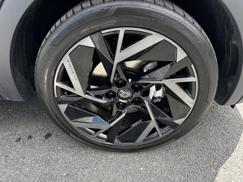 Acheter Renault Arkana Arkana E-Tech 145 - 23 esprit Alpine 5p occasion dans les concessions du Groupe Faurie