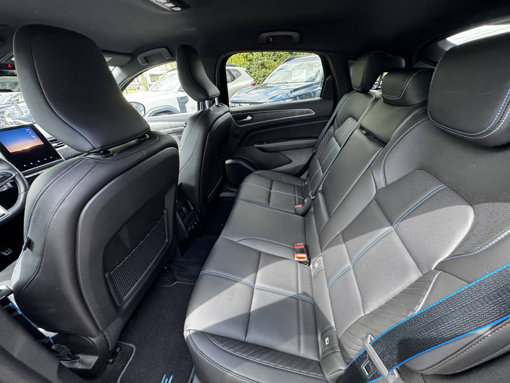 Acheter Renault Arkana Arkana E-Tech 145 - 23 esprit Alpine 5p occasion dans les concessions du Groupe Faurie